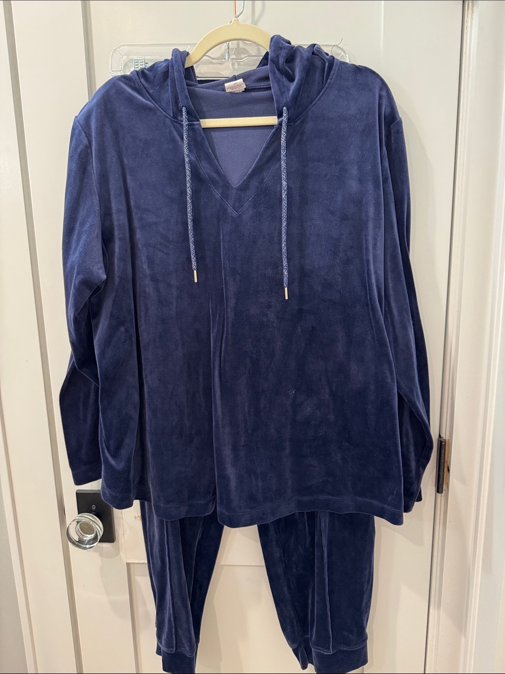 Women’s Navy Velour Hooded Pajama Set - Soft Lounge Two-Piece